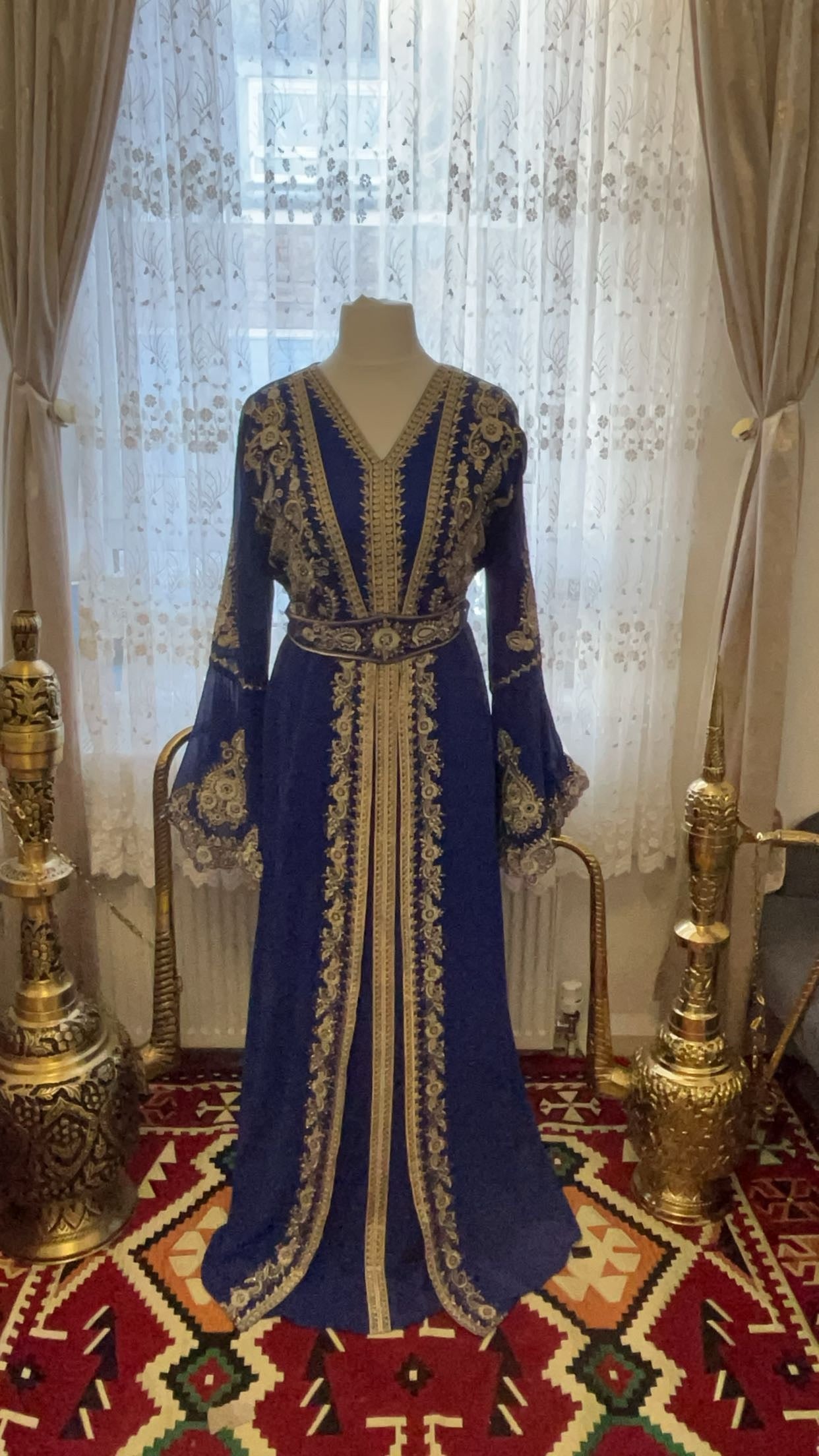 Bell sleeve royal blue kaftan